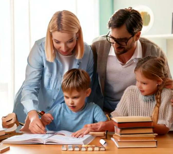 CONFERENCIA: «CÓMO AYUDAR A NUESTROS HIJOS EN LOS ESTUDIOS»